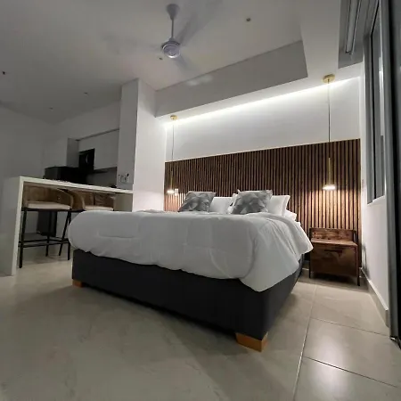 Spacious 1bedroom Pool Gym *